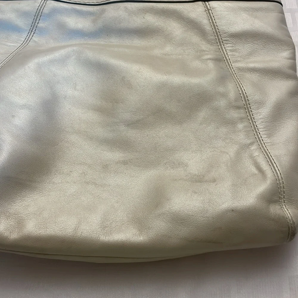 Coach Ashley Leather Handbag F17605 - Picture 5 of 11